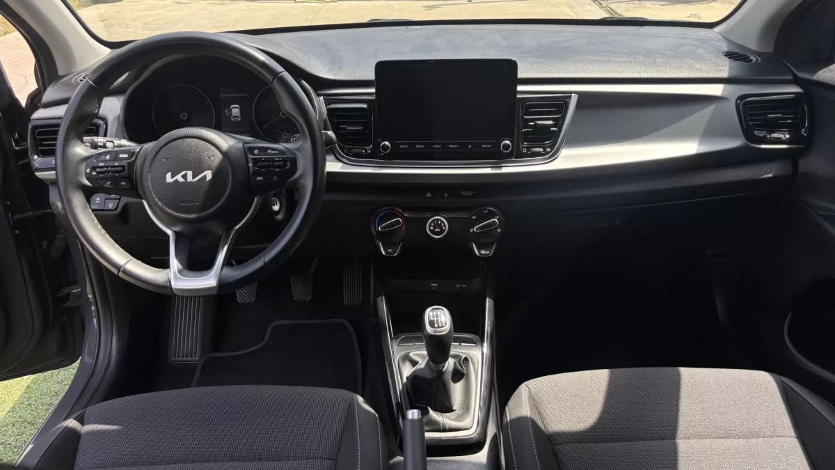 kia-rio-2023-gasolina-998cc