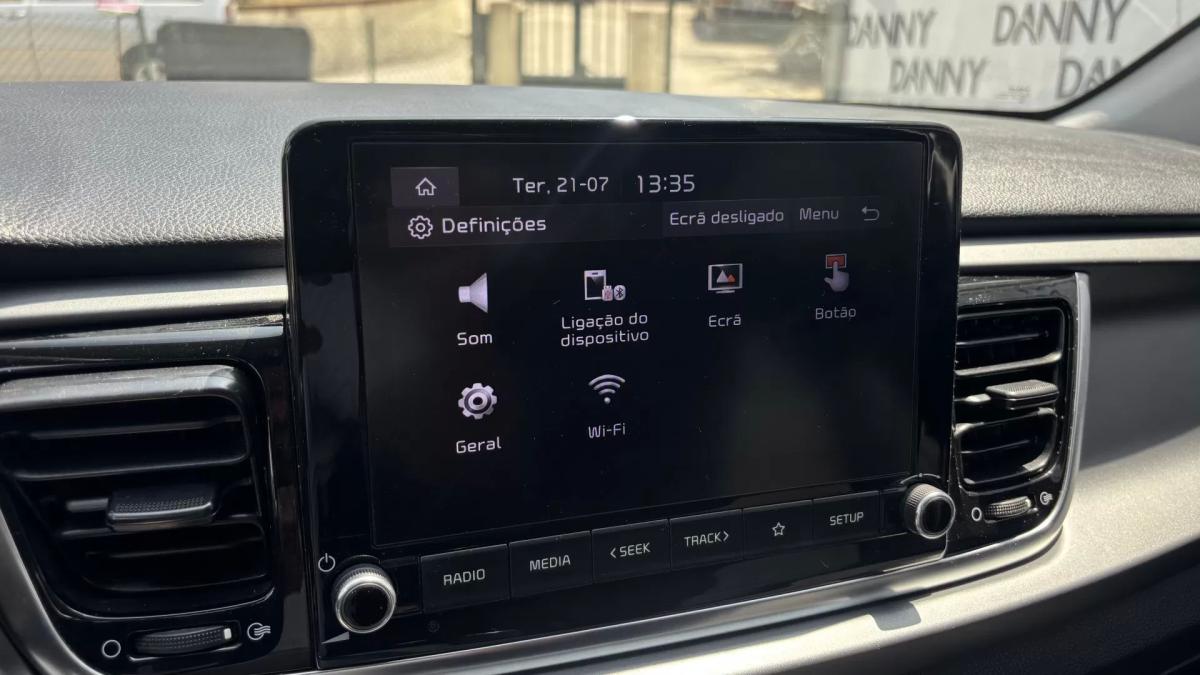 kia-rio-2023-gasolina-998cc