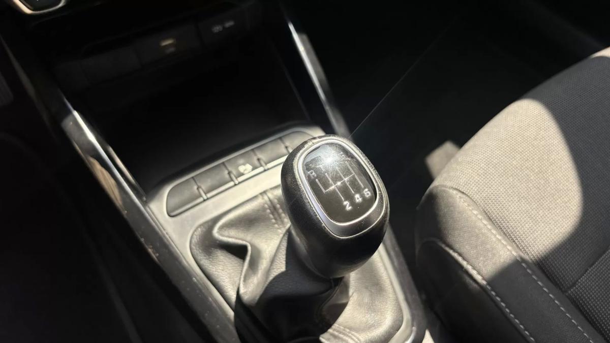 kia-rio-2023-gasolina-998cc