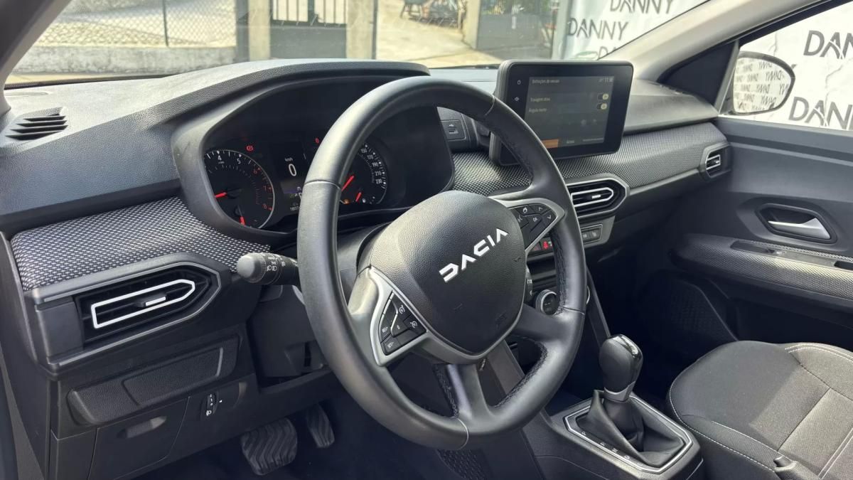 dacia-sandero-2023-gasolina-999cc