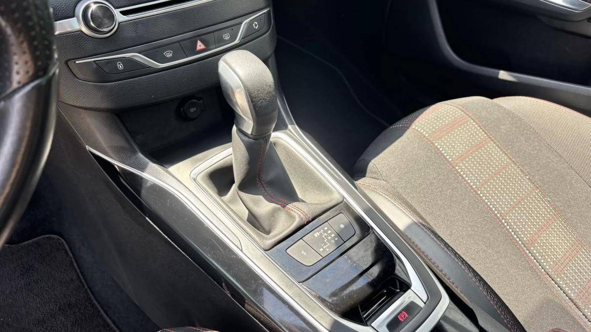 peugeot-308-sw-2016-diesel-1560cc