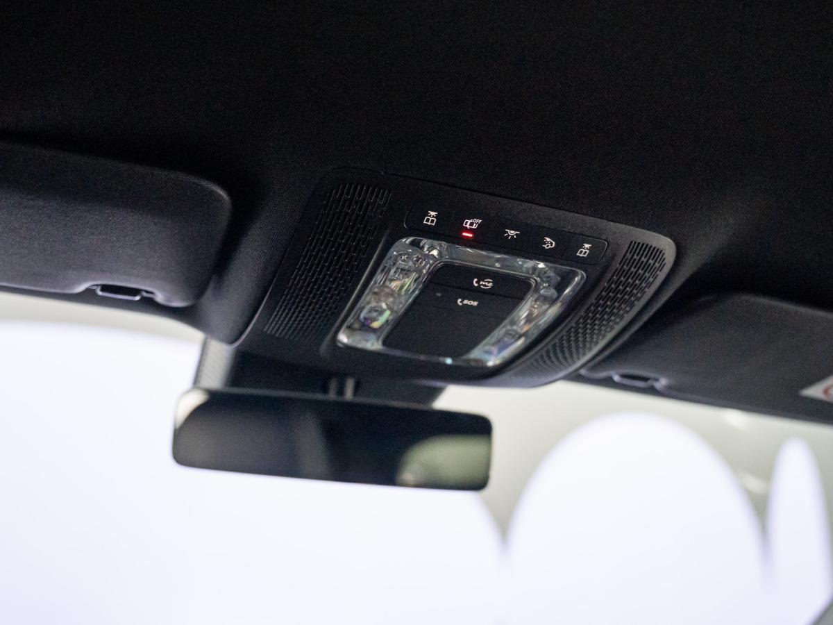 mercedes-benz-classe-a-2021-hibrido-a-gasolina-1332cc
