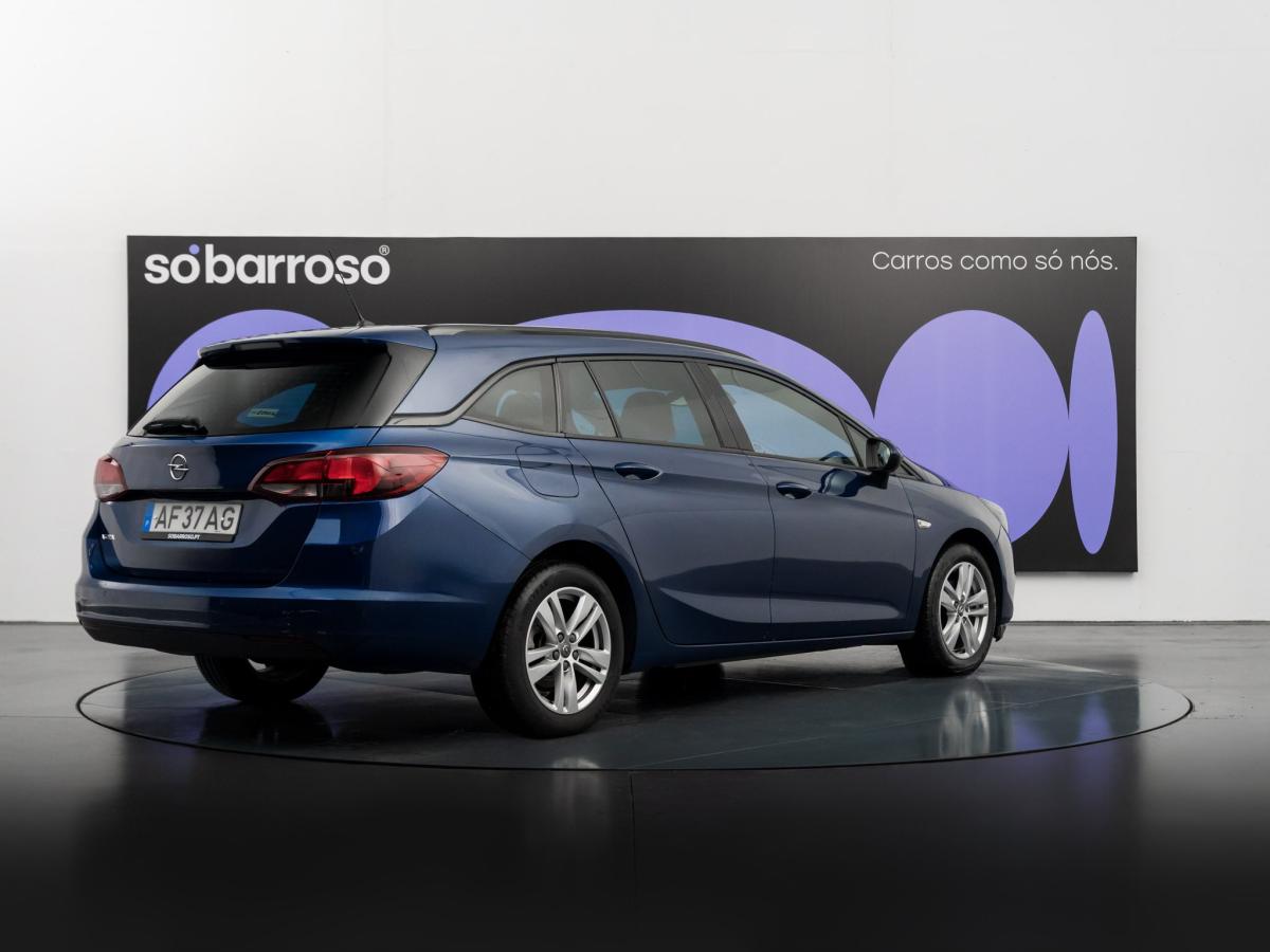 opel-astra-sport-tourer-2021-diesel-1496cc