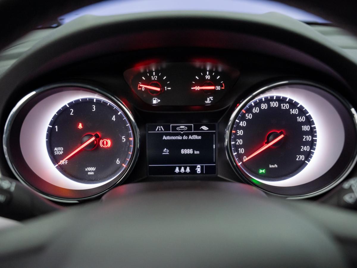 opel-astra-sport-tourer-2021-diesel-1496cc