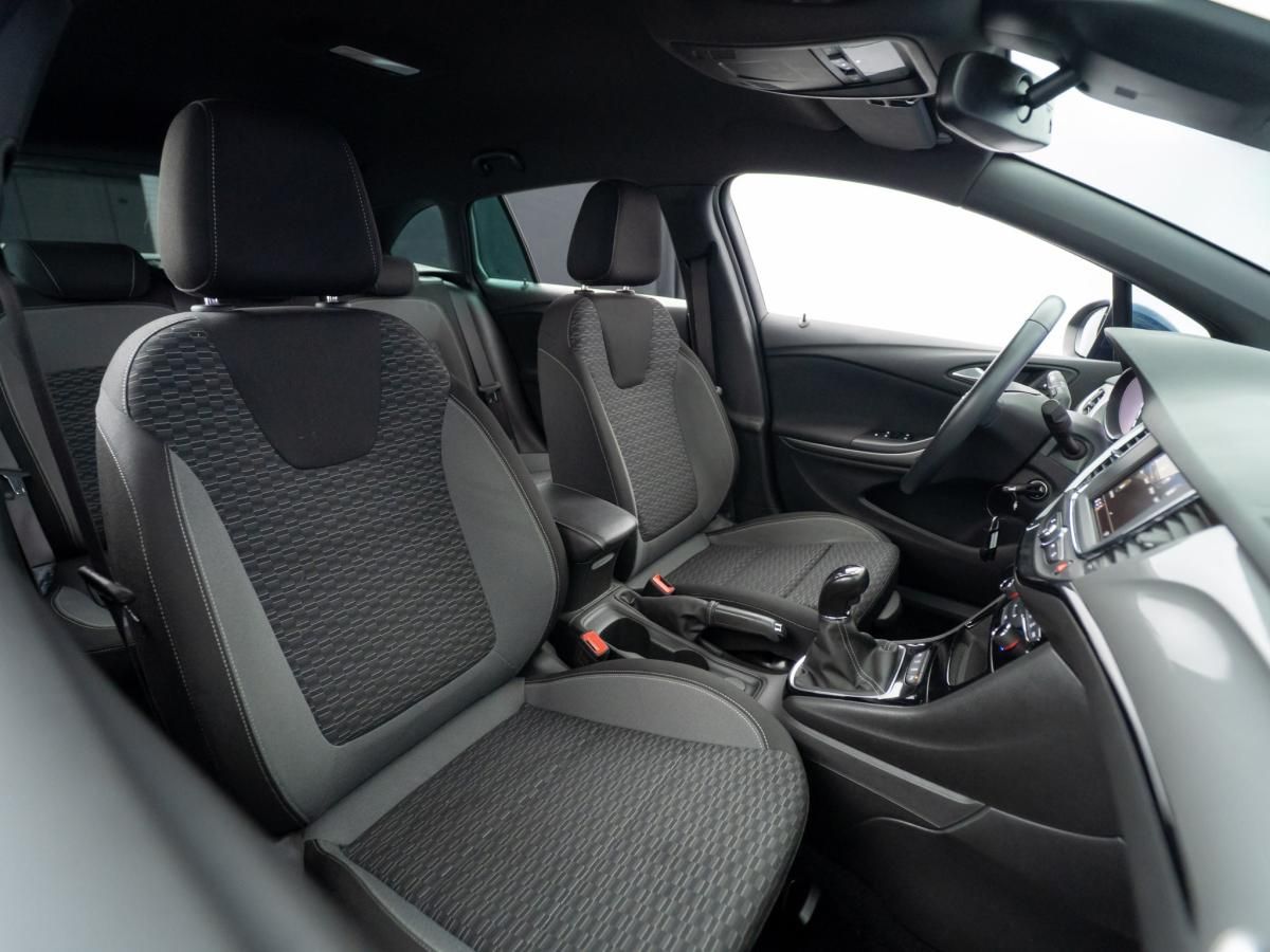opel-astra-sport-tourer-2021-diesel-1496cc