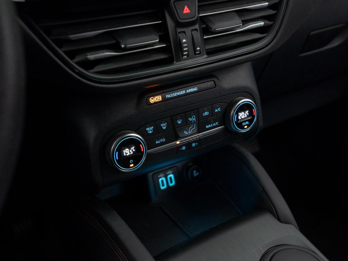 ford-kuga-2022-hibrido-a-gasolina-2488cc