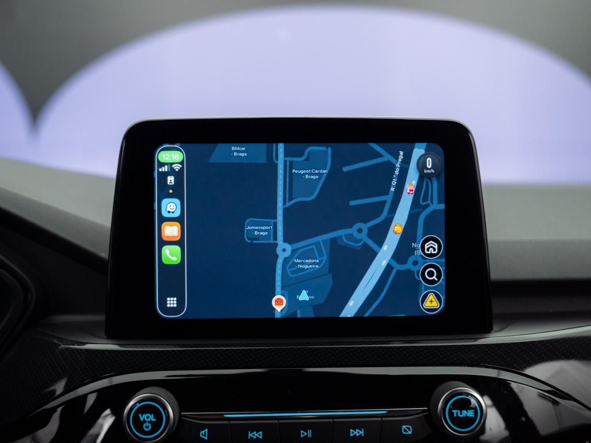 ford-kuga-2022-hibrido-a-gasolina-2488cc