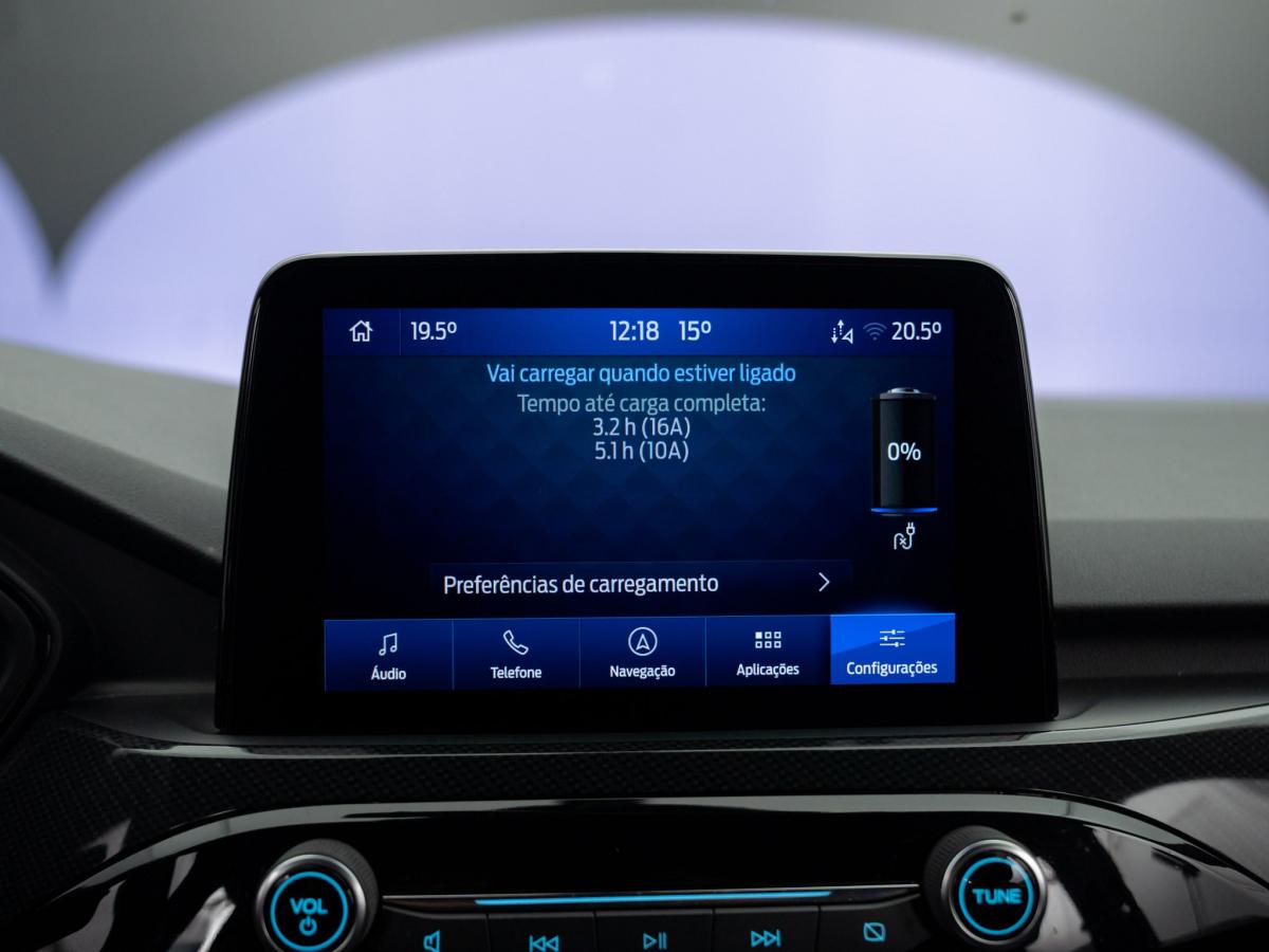 ford-kuga-2022-hibrido-a-gasolina-2488cc