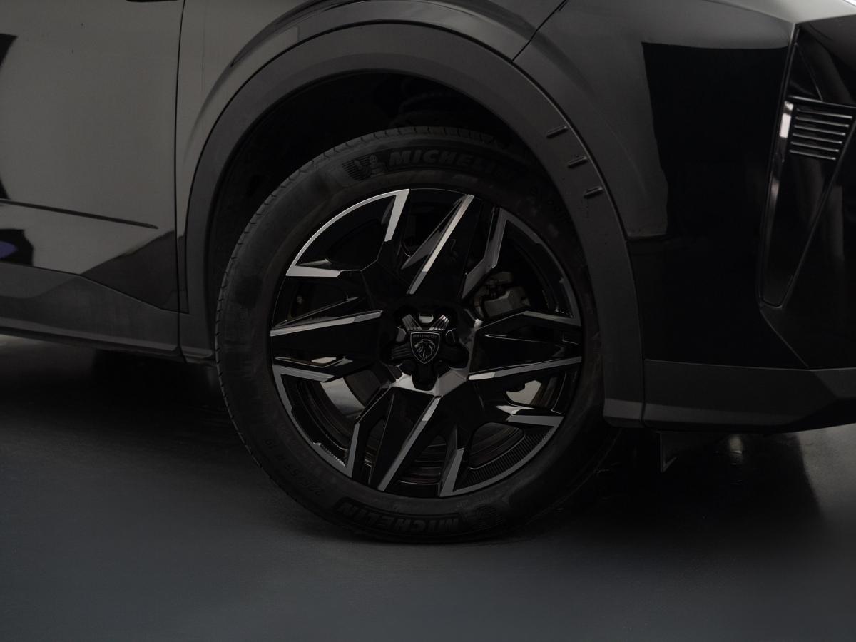 peugeot-5008-2024-hibrido-a-gasolina-1199cc
