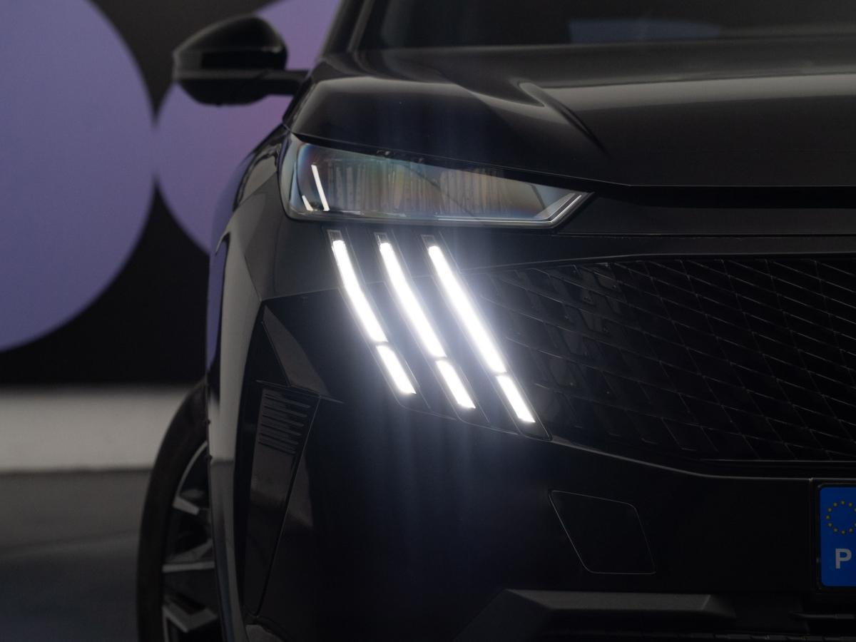 peugeot-5008-2024-hibrido-a-gasolina-1199cc