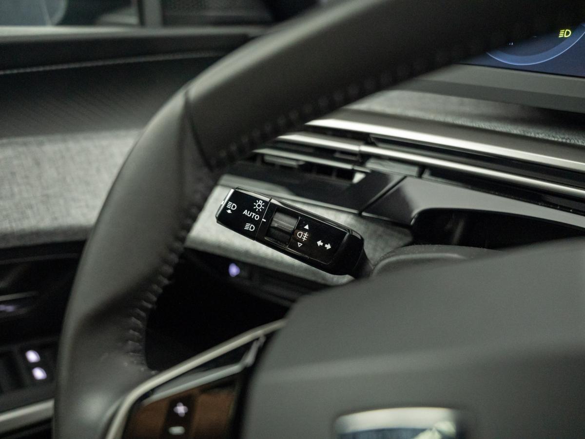 peugeot-5008-2024-hibrido-a-gasolina-1199cc