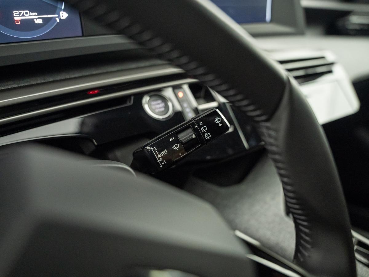 peugeot-5008-2024-hibrido-a-gasolina-1199cc