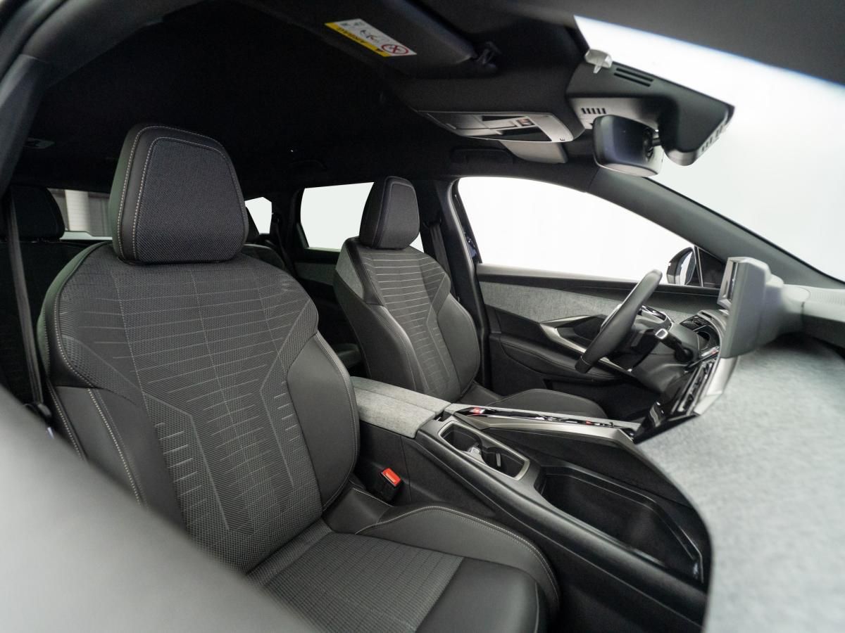 peugeot-5008-2024-hibrido-a-gasolina-1199cc