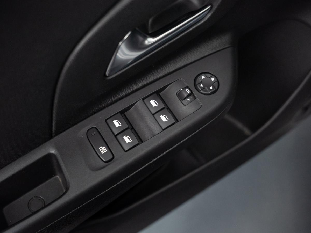opel-corsa-2024-gasolina-1199cc