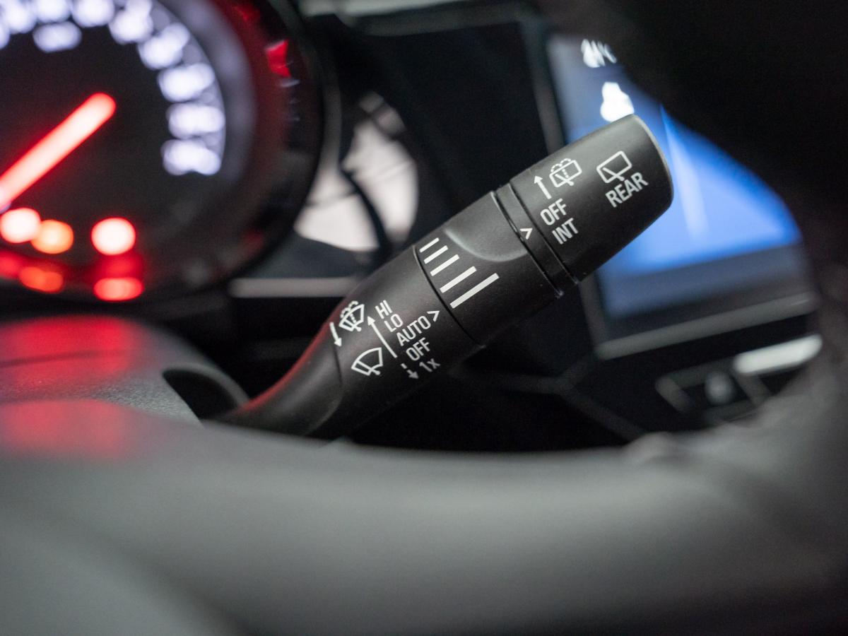 opel-corsa-2024-gasolina-1199cc
