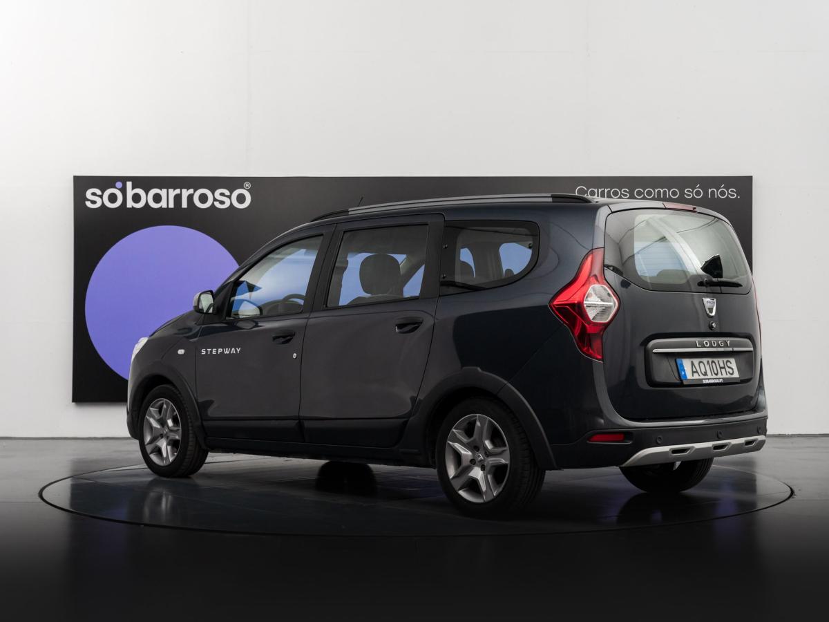 dacia-lodgy-2022-diesel-1461cc
