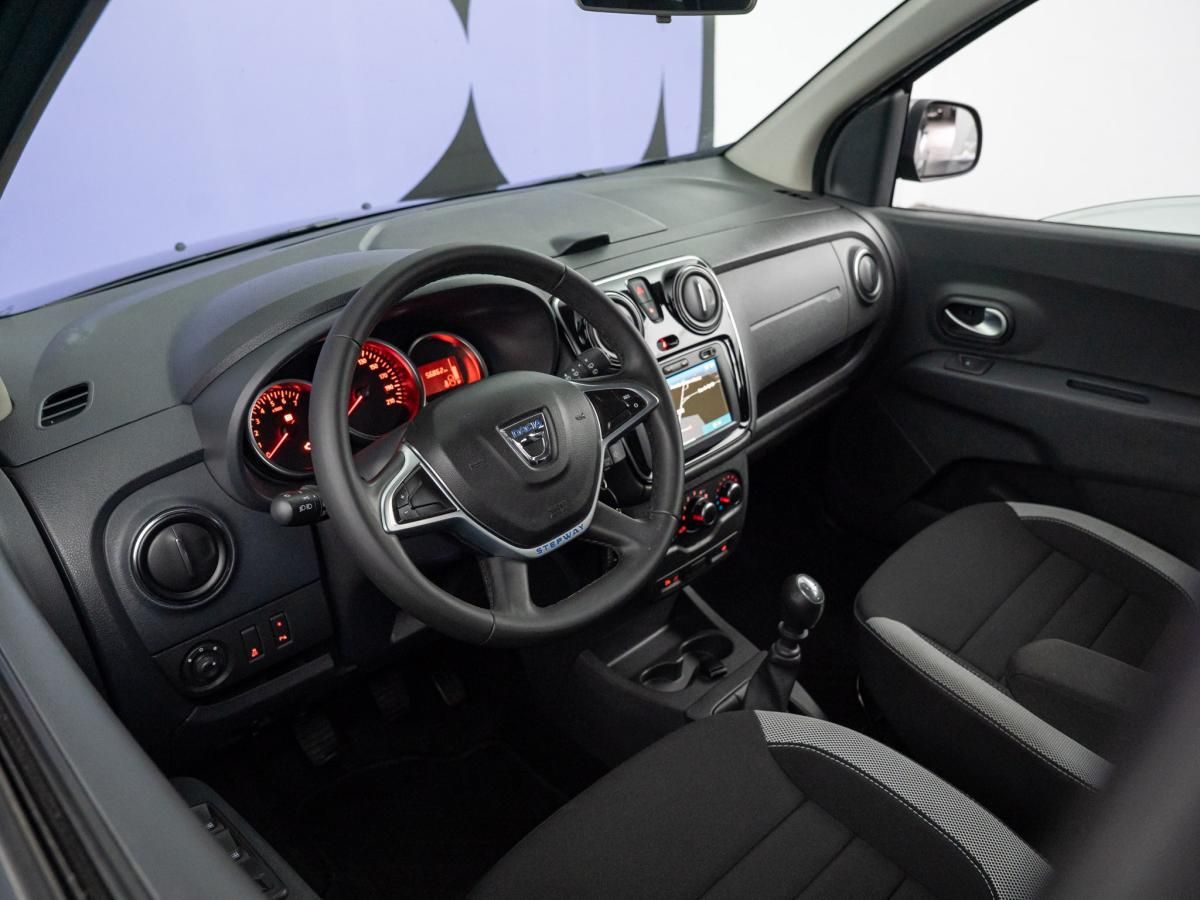 dacia-lodgy-2022-diesel-1461cc
