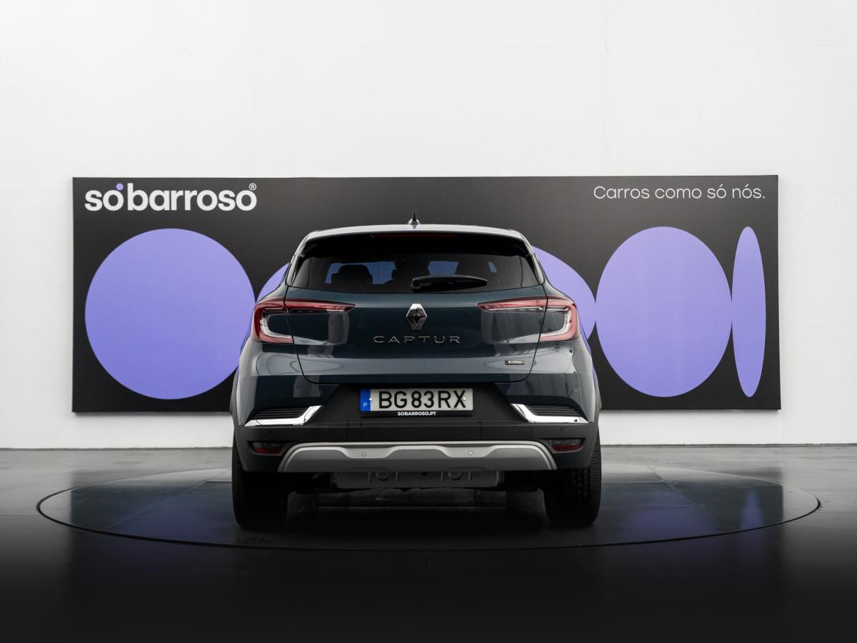 renault-captur-2024-hibrido-a-gasolina-1598cc