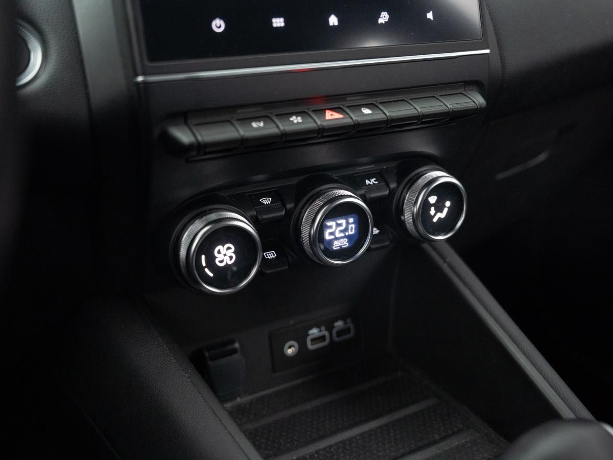 renault-captur-2024-hibrido-a-gasolina-1598cc