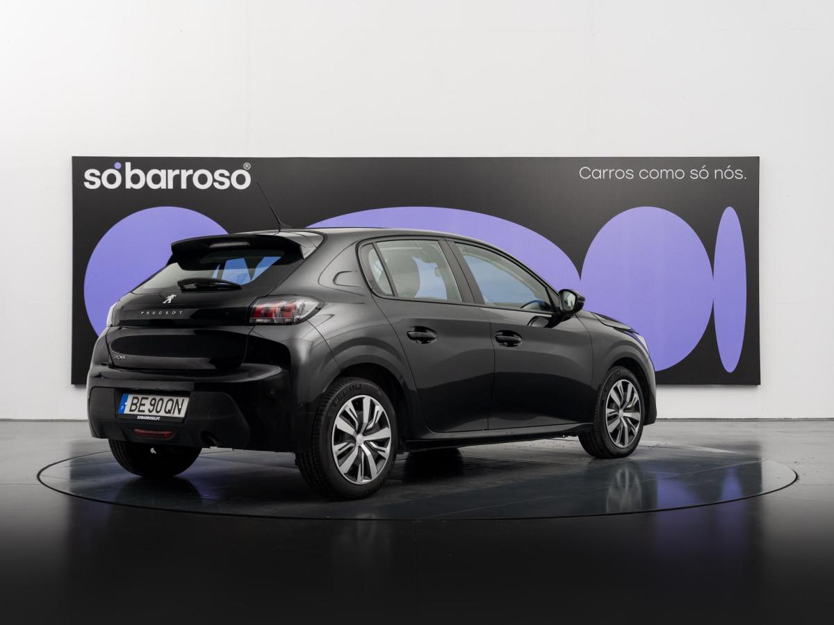 peugeot-208-2023-gasolina-1199cc