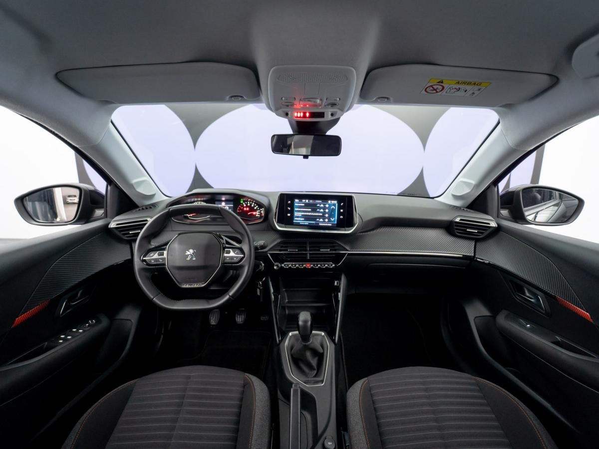 peugeot-208-2023-gasolina-1199cc