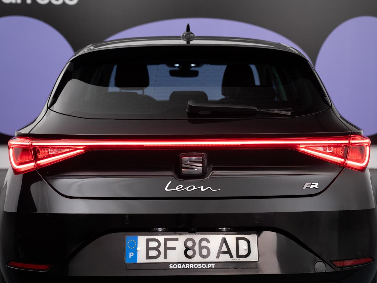 seat-leon-2023-gasolina-999cc