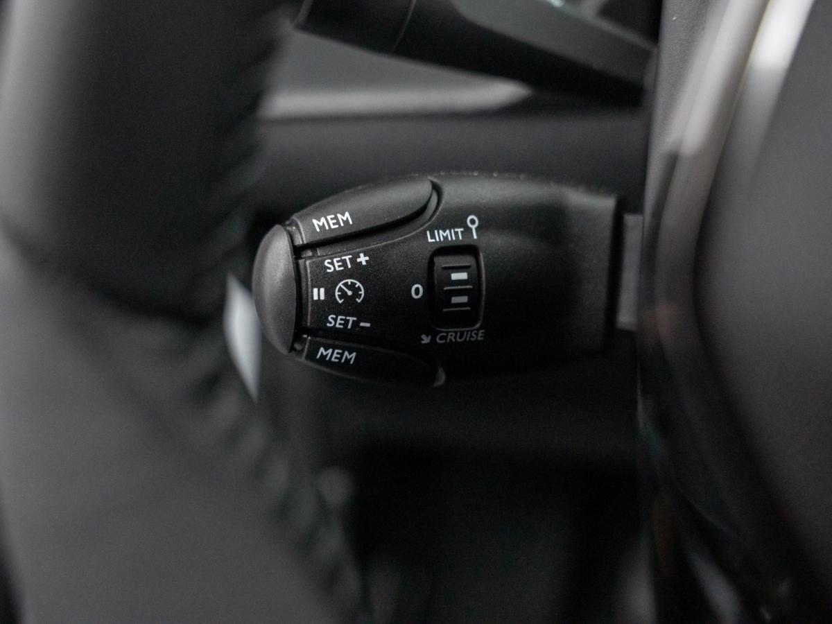 peugeot-208-2025-gasolina-1199cc