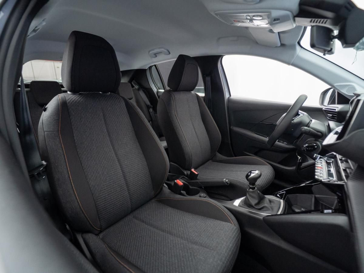peugeot-208-2025-gasolina-1199cc