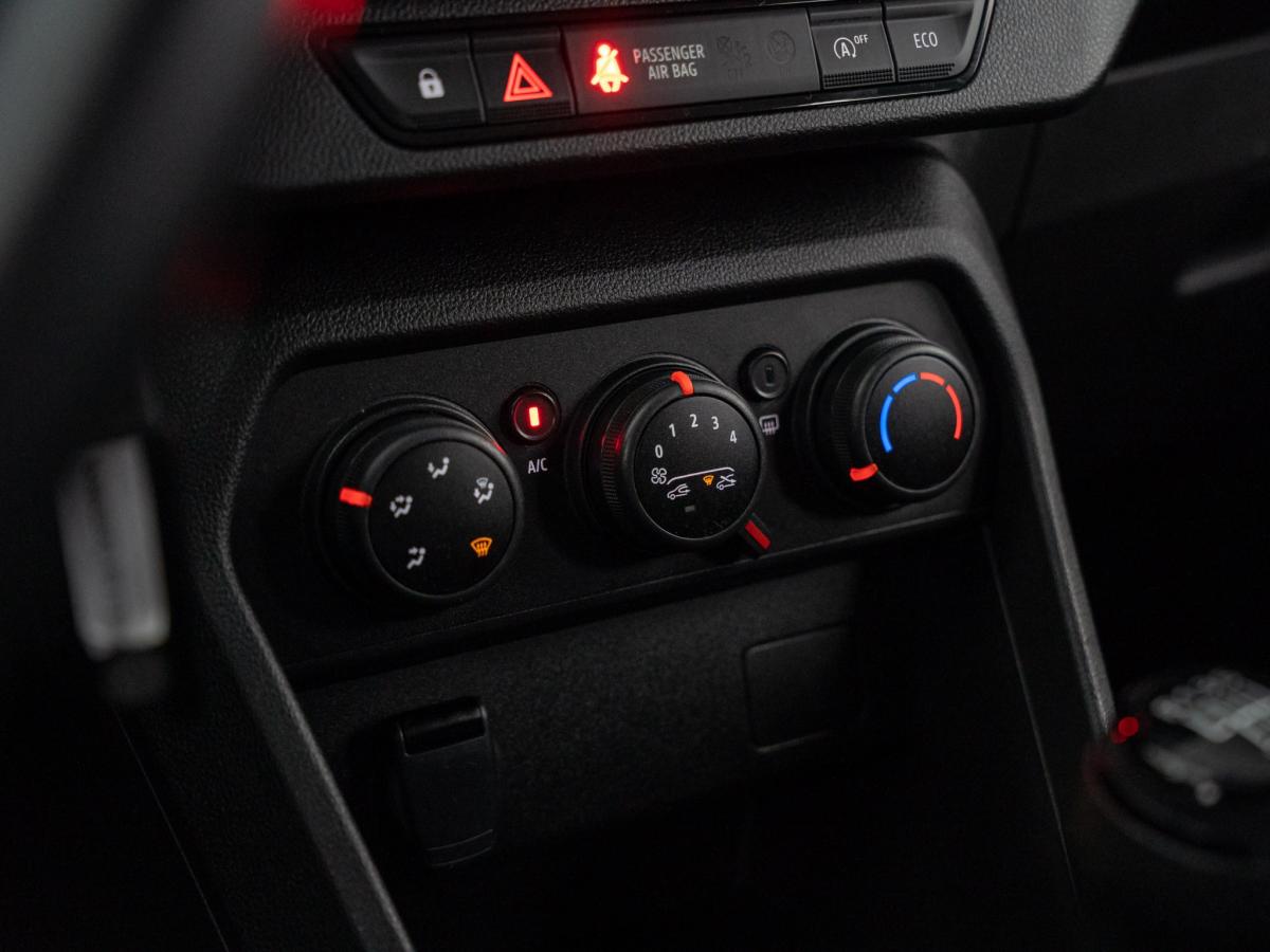 dacia-sandero-2024-gpl-999cc
