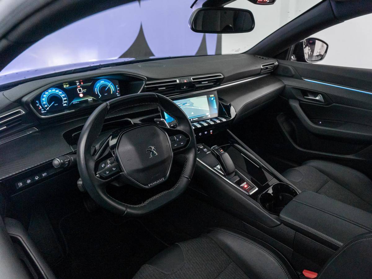 peugeot-508-sw-2023-hibrido-a-gasolina-1598cc