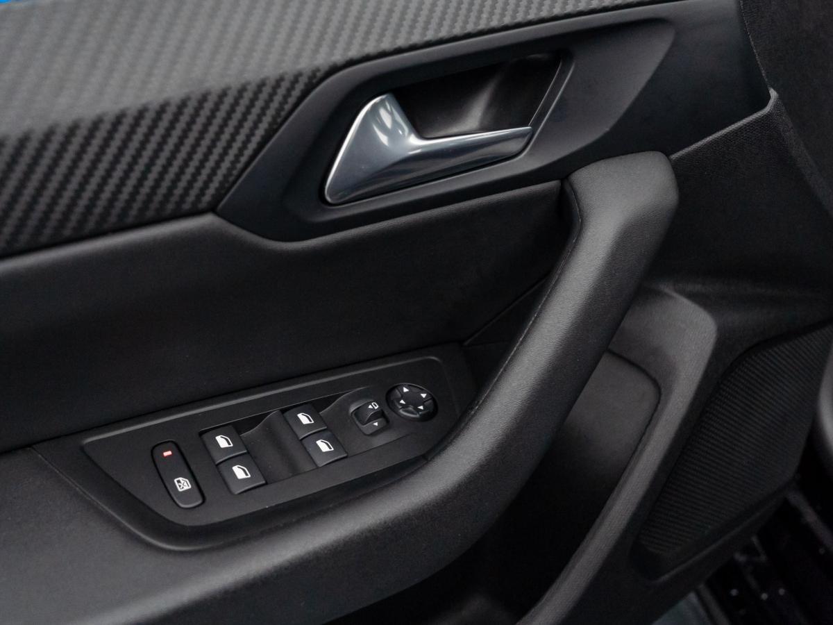 peugeot-508-sw-2023-hibrido-a-gasolina-1598cc