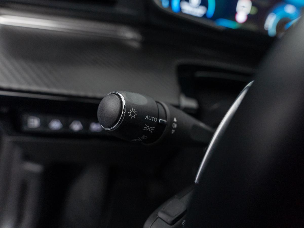 peugeot-508-sw-2023-hibrido-a-gasolina-1598cc