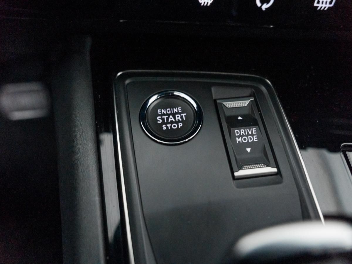 peugeot-508-sw-2023-hibrido-a-gasolina-1598cc