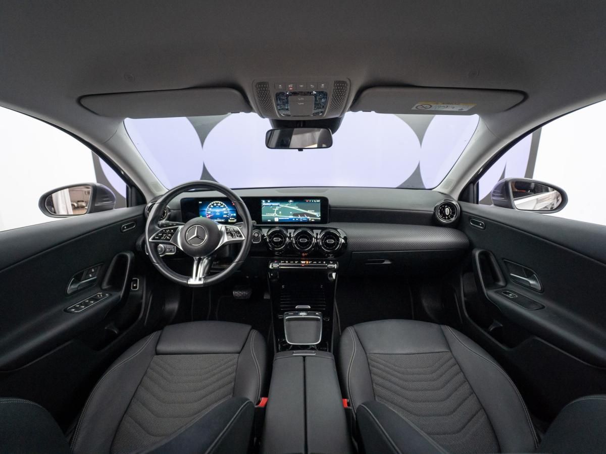 mercedes-benz-classe-a-2024-hibrido-a-gasolina-1332cc