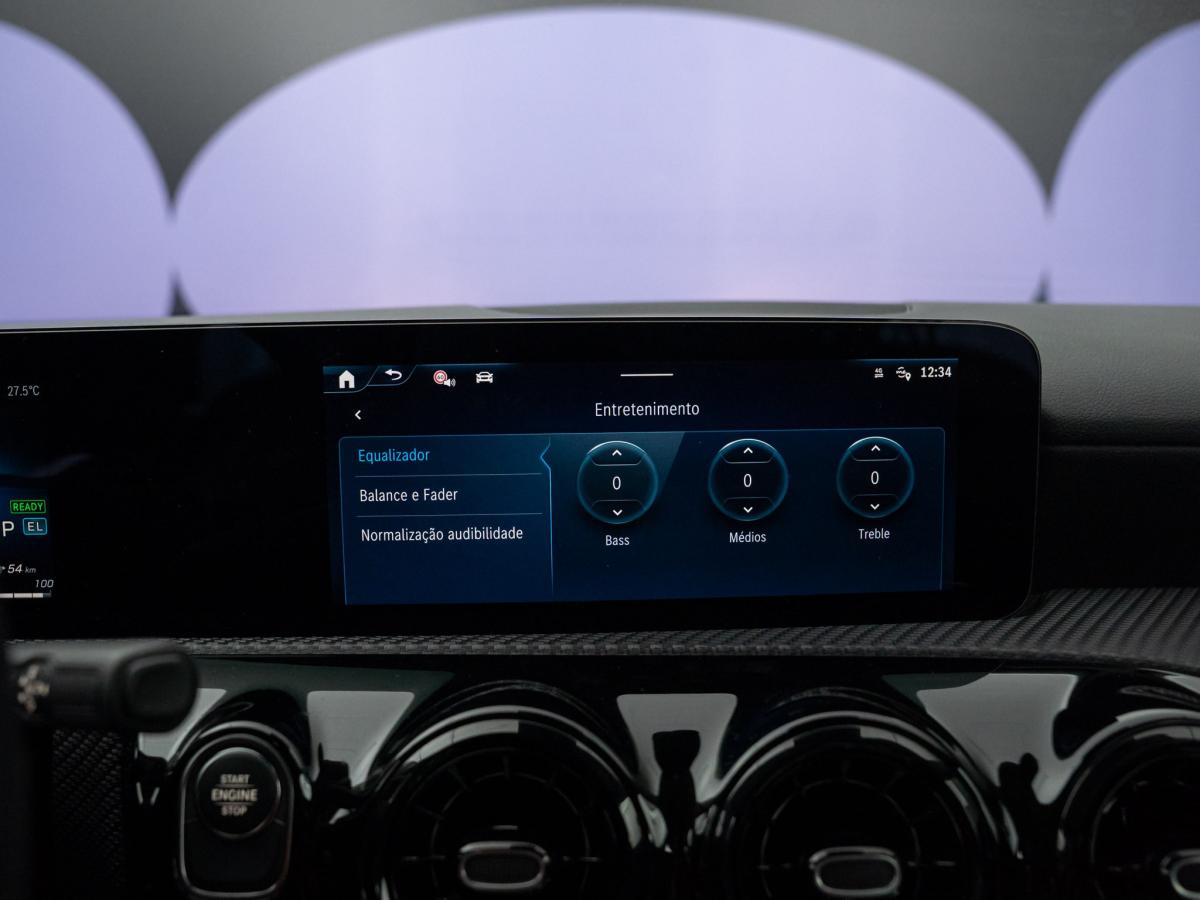 mercedes-benz-classe-a-2024-hibrido-a-gasolina-1332cc