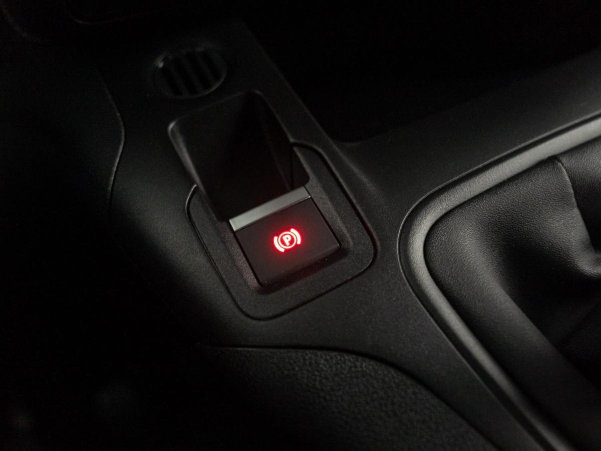 peugeot-partner-2025-diesel-1499cc