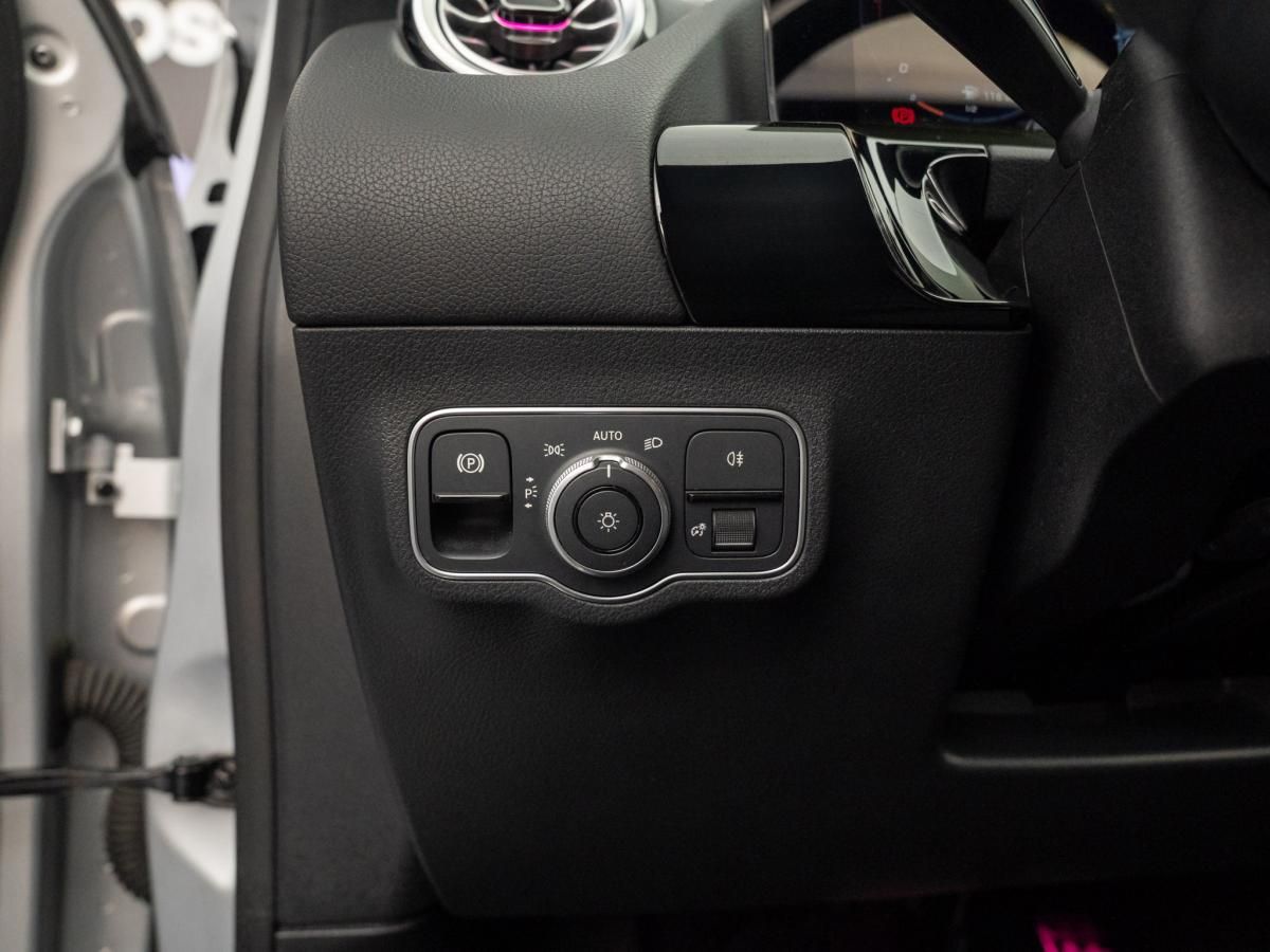 mercedes-benz-gla-2022-hibrido-a-gasolina-1332cc