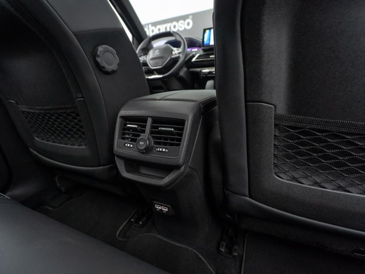 peugeot-3008-2023-hibrido-a-gasolina-1598cc