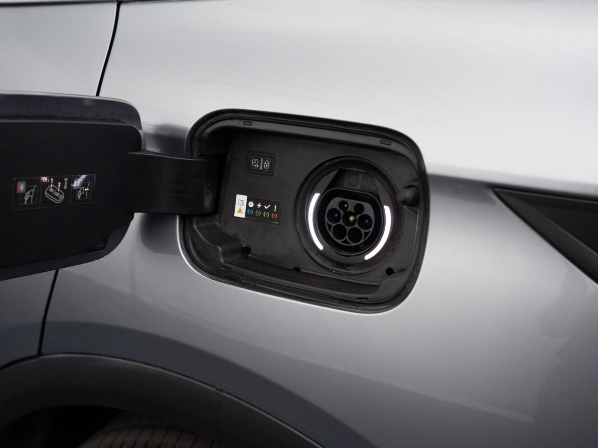 ds-ds-7-crossback-2022-hibrido-a-gasolina-1598cc