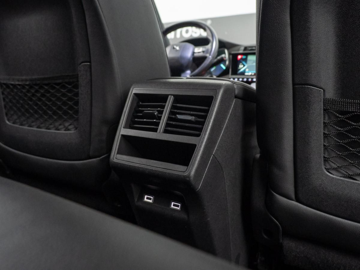 ds-ds-7-crossback-2022-hibrido-a-gasolina-1598cc