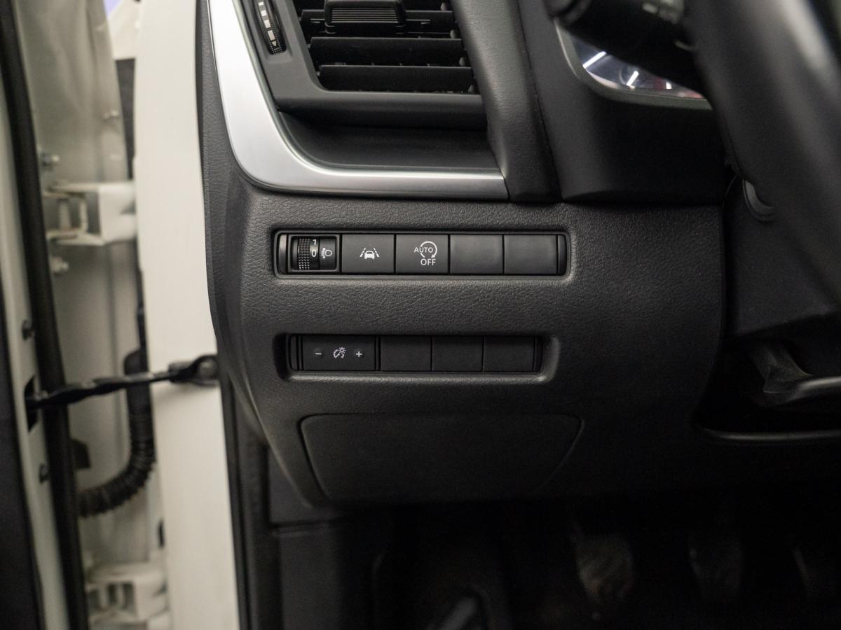 nissan-qashqai-2023-hibrido-a-gasolina-1332cc
