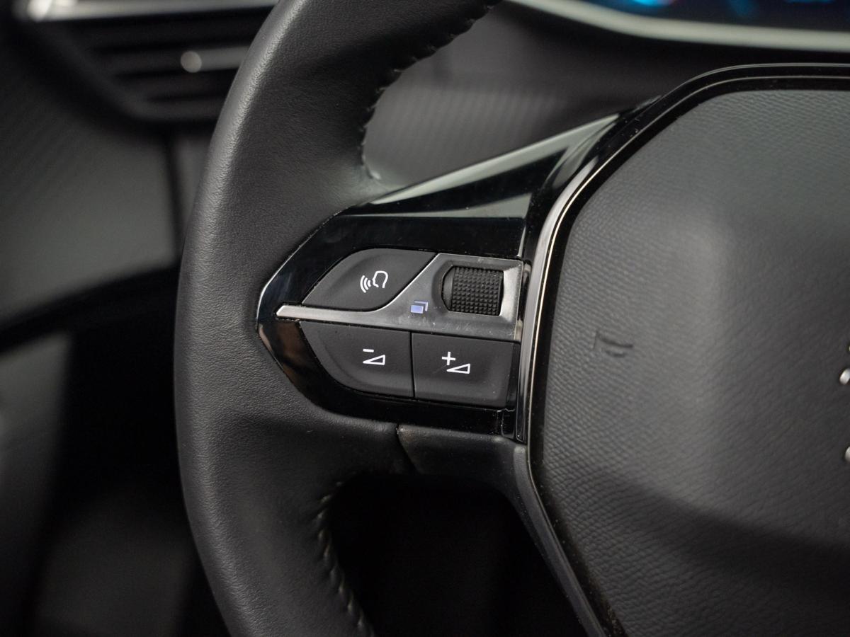 peugeot-2008-2021-eletrico-500cc