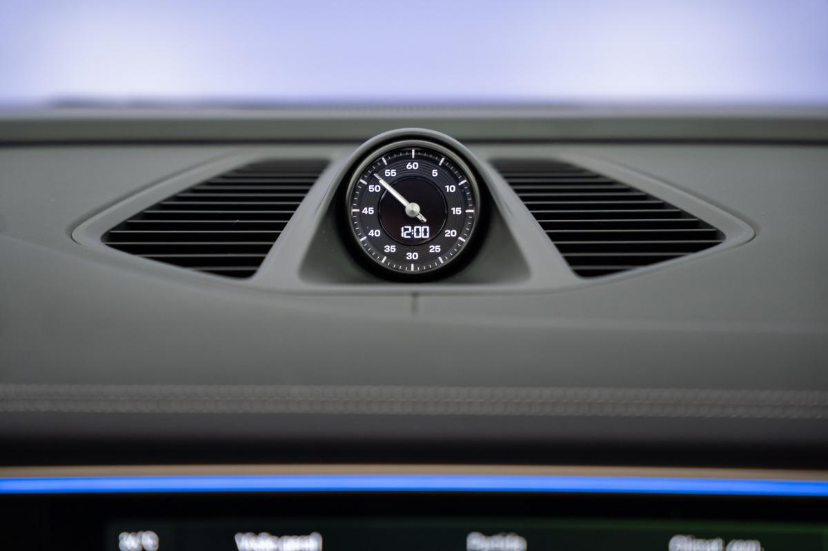 porsche-macan-2025-eletrico-500cc