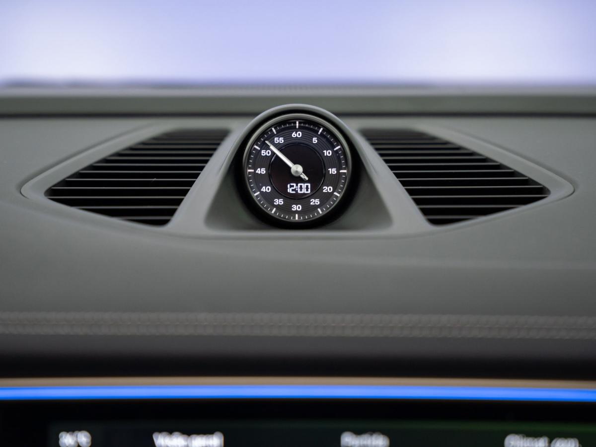 porsche-macan-2025-eletrico-500cc