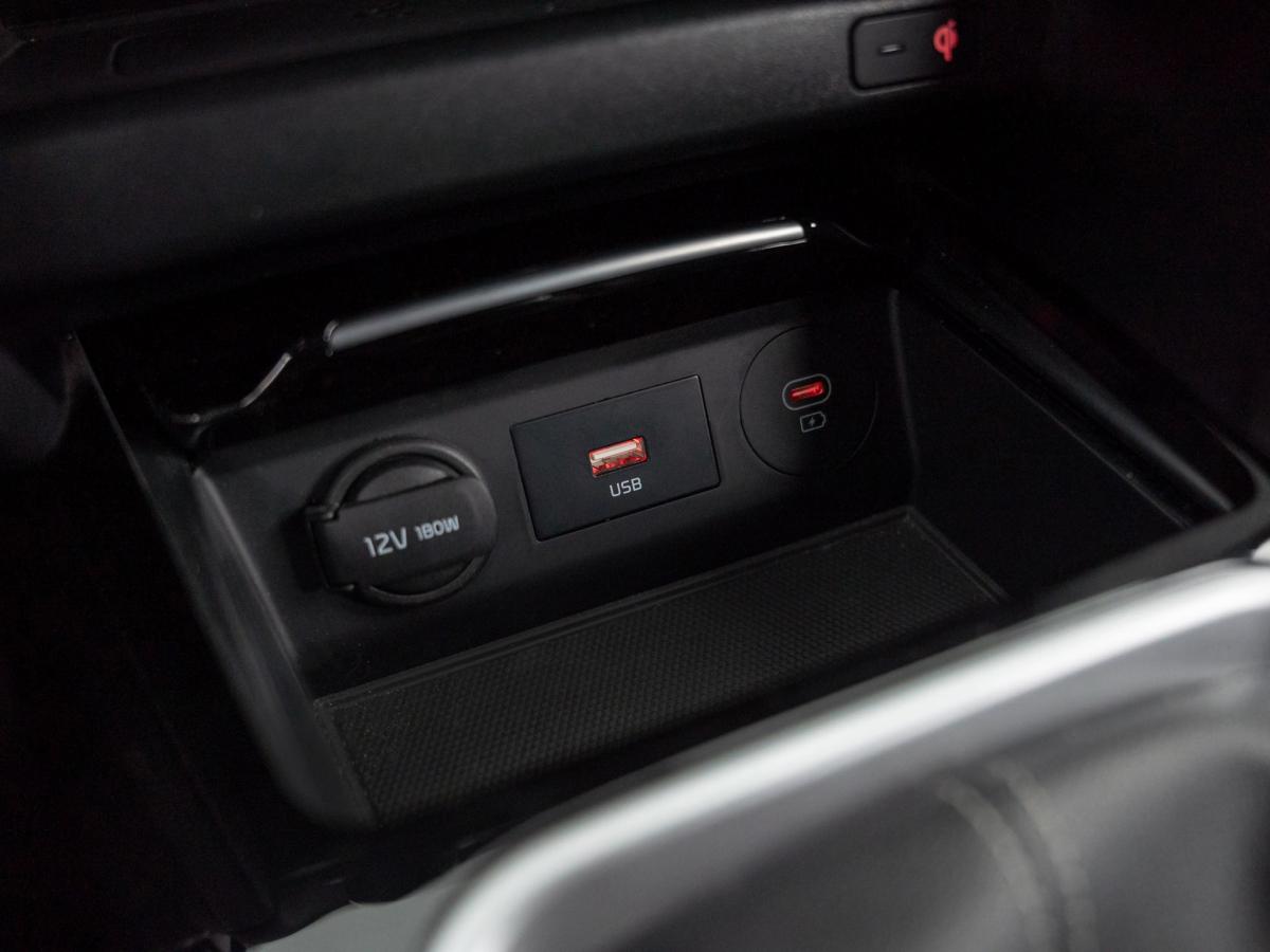 kia-proceed-2022-gasolina-998cc
