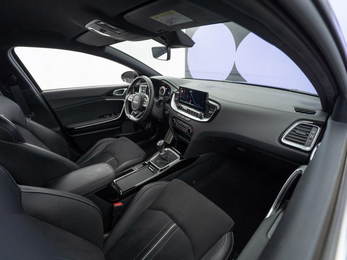 kia-proceed-2022-gasolina-998cc