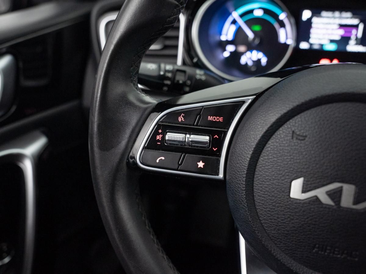 kia-xceed-2023-hibrido-a-gasolina-1580cc