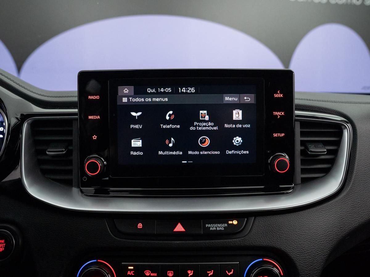 kia-xceed-2023-hibrido-a-gasolina-1580cc