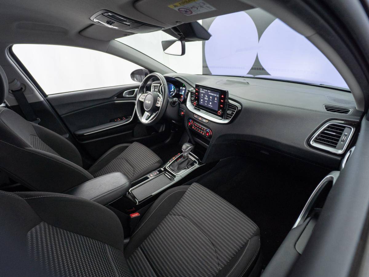 kia-xceed-2023-hibrido-a-gasolina-1580cc