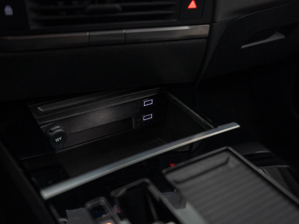 opel-astra-2023-hibrido-a-gasolina-1598cc
